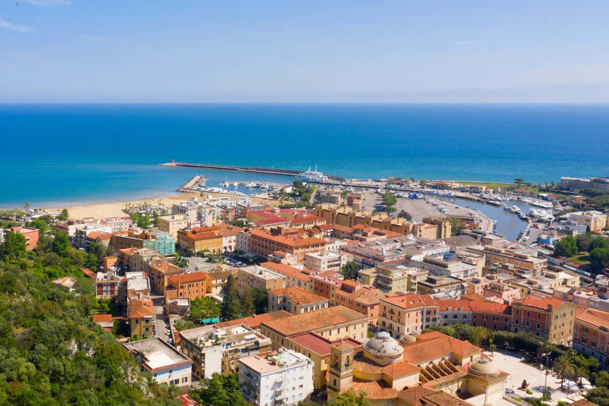 Dalla spa ai borghi fino a mare e montagna: la vacanza a 360° all'Ambasciatori Place