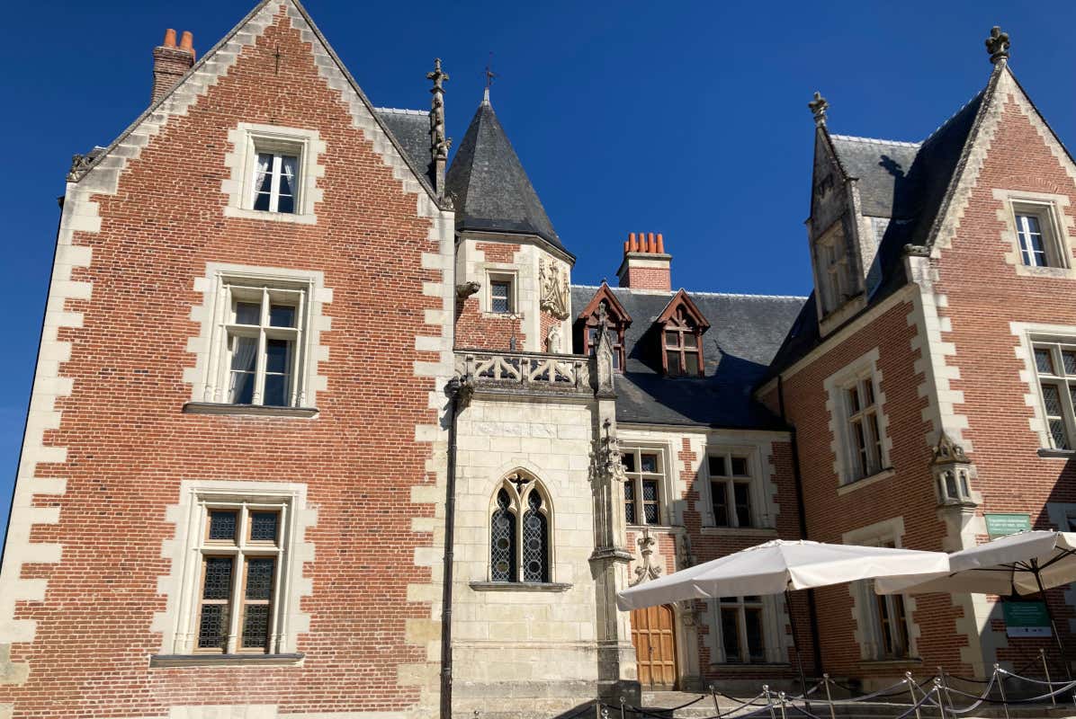 Clos Lucè Viaggio ad Amboise, angolo di Loira dove morì Leonardo Clos Lucè Viaggio ad Amboise, angolo di Loira dove morì Leonardo