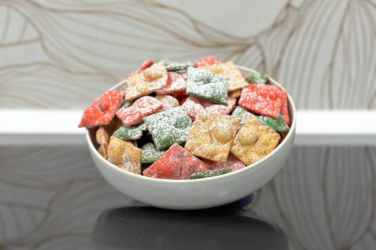 Dalle chiacchiere ai coriandoli di Arlecchino: ecco i dolci di Carnevale di Ampi