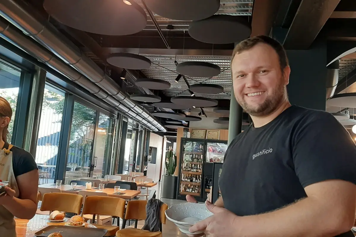 Andrea Poli titolare del Giustificio Venezia, Padova e Verona: alla scoperta di tesori nascosti e delle migliori pizzerie