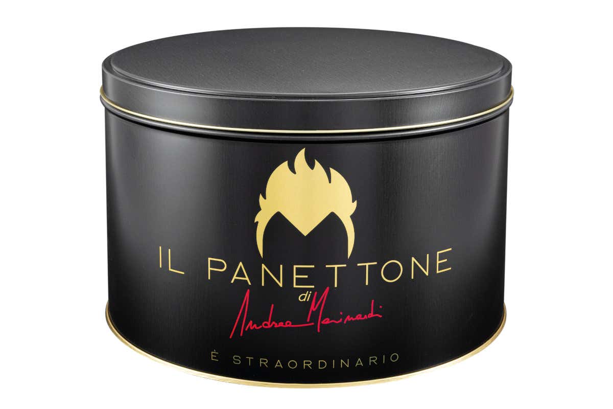 Arriva SuperDark: il panettone al cacao firmato Andrea Mainardi e Molino Dallagiovanna