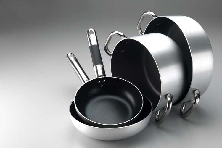 Angelo Agnelli... ci mette la faccia In tv per la raccolta punti Carrefour