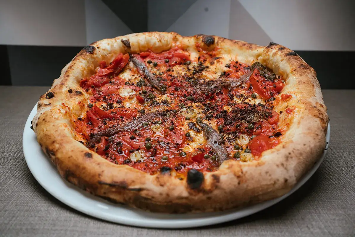 La pizza a regola d&rsquo;arte di Angelo Pezzella, con le farine di Mulino Caputo