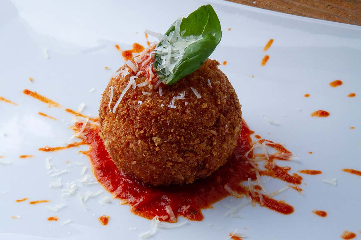 La pizza a regola d&rsquo;arte di Angelo Pezzella, con le farine di Mulino Caputo