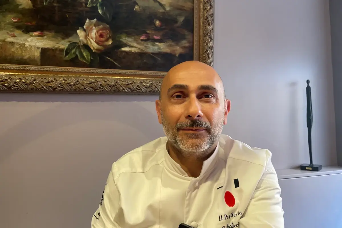 Anthony Genovese La nuova pelle del Pagliaccio di Roma, tra Mediterraneo e Medio Oriente