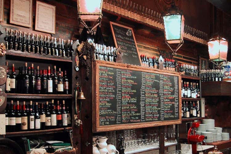 L'Antica bottega del vino di Verona &ldquo;Le Famiglie storiche&rdquo;: nuova guida fra i pap&agrave; dell'Amarone