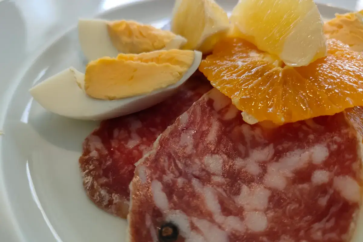 Uova e salame Un menu semplice e della tradizione per la Pasqua in casa