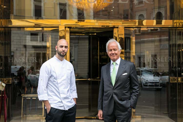 (Antonini è il nuovo chef di Imàgo Venerdì sera il suo debutto in cucina)