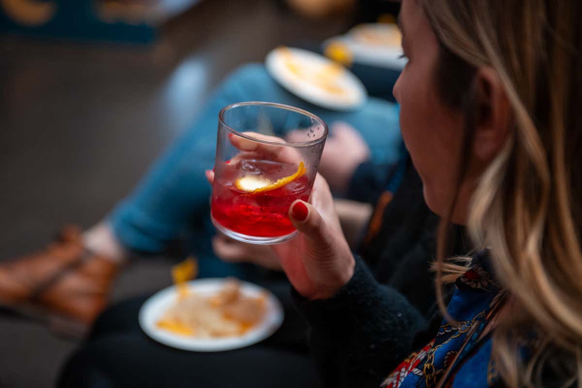 A Milano torna il festival di tre giorni dedicato alla cultura dell’aperitivo A Milano torna il festival di tre giorni dedicato alla cultura dell’aperitivo