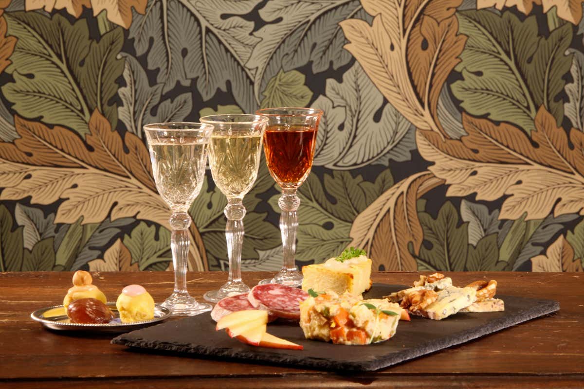 La'peritivo torinese con vermouth