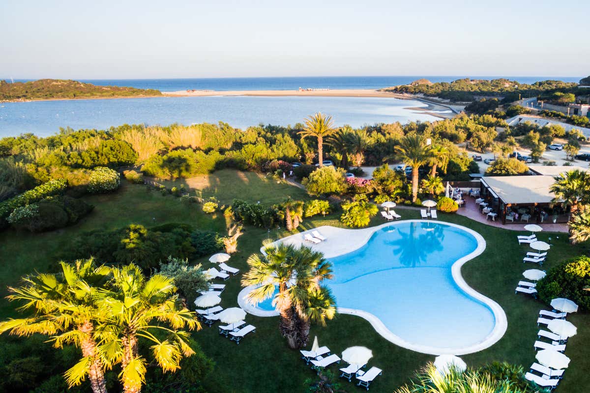 Aquadulci Menu d'eccezione con vista mozzafiato. Ecco qualche location da sogno Aquadulci Menu d'eccezione con vista mozzafiato. Ecco qualche location da sogno