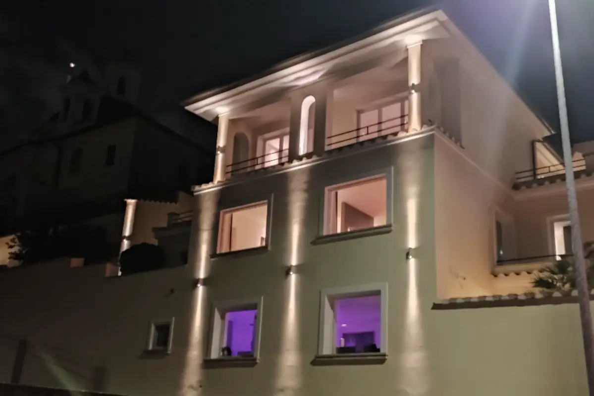 L'esterno del locale Ara, a Roma un club che rievoca la grandezza della citt&agrave; eterna