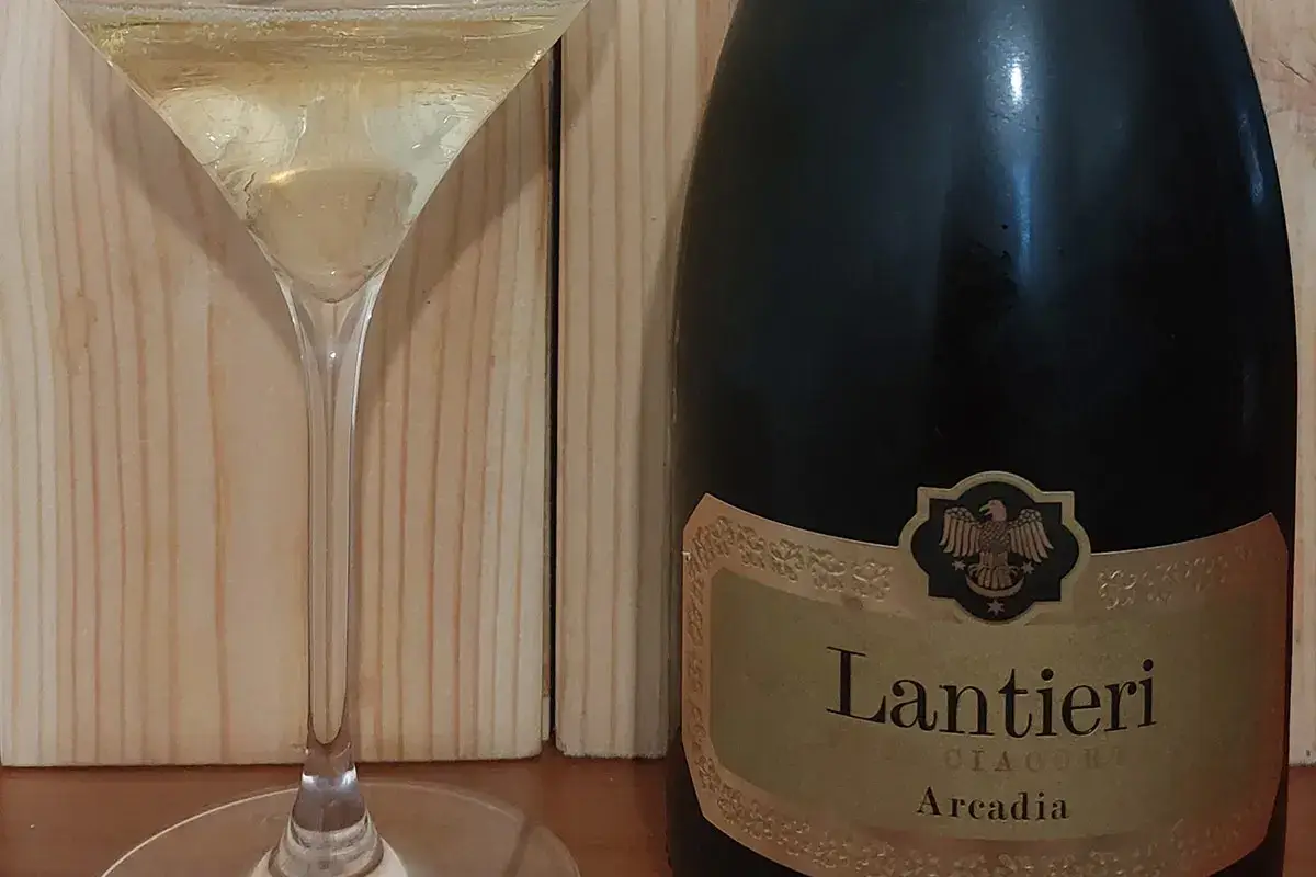 Franciacorta Brut &ldquo;Arcadia&rdquo; 2018 Lantieri &pound;$Ripartiamo dal vino:$&pound; Franciacorta Brut &ldquo;Arcadia&rdquo; 2018 Lantieri