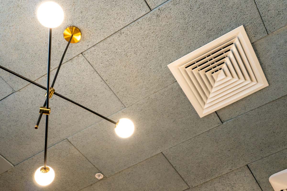 Qualità dell’aria al ristorante: un obbligo che molti ignorano, ma un problema reale Qualità dell’aria al ristorante: un obbligo che molti ignorano, ma un problema reale