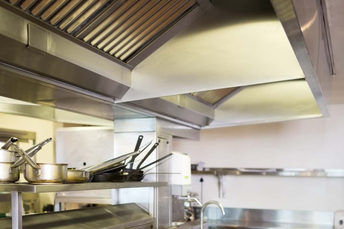 Qualità dell’aria al ristorante: un obbligo che molti ignorano, ma un problema reale Qualità dell’aria al ristorante: un obbligo che molti ignorano, ma un problema reale