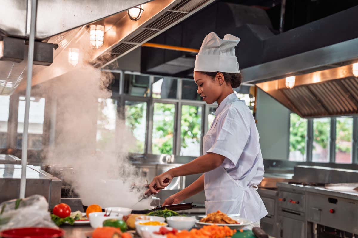 Qualità dell’aria al ristorante: un obbligo che molti ignorano, ma un problema reale Qualità dell’aria al ristorante: un obbligo che molti ignorano, ma un problema reale