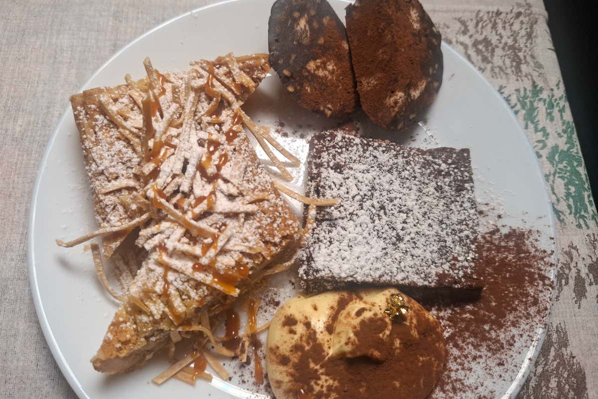 Selezione di dolci preparati da Tetyana Tokar