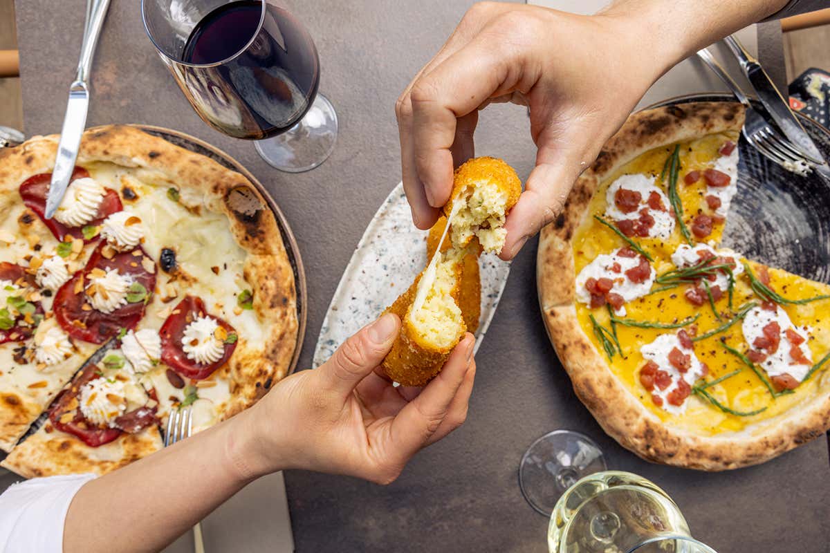 Pizza napoletana a Firenze: dove mangiarla a 15 minuti a piedi dal Ponte Vecchio Pizza napoletana a Firenze: dove mangiarla a 15 minuti a piedi dal Ponte Vecchio