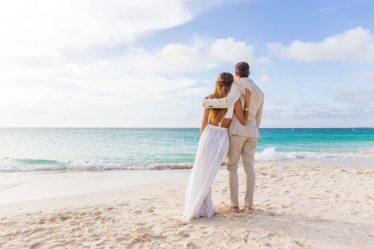 Aruba, momento romantico (foto Aruba Tourism Authority) L'Embassy Suites di Hilton apre le porte ad Aruba