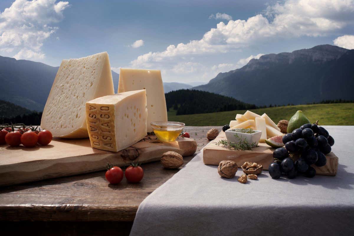 Snack d’autore: l’Asiago Dop arriva in aereo e al cinema
