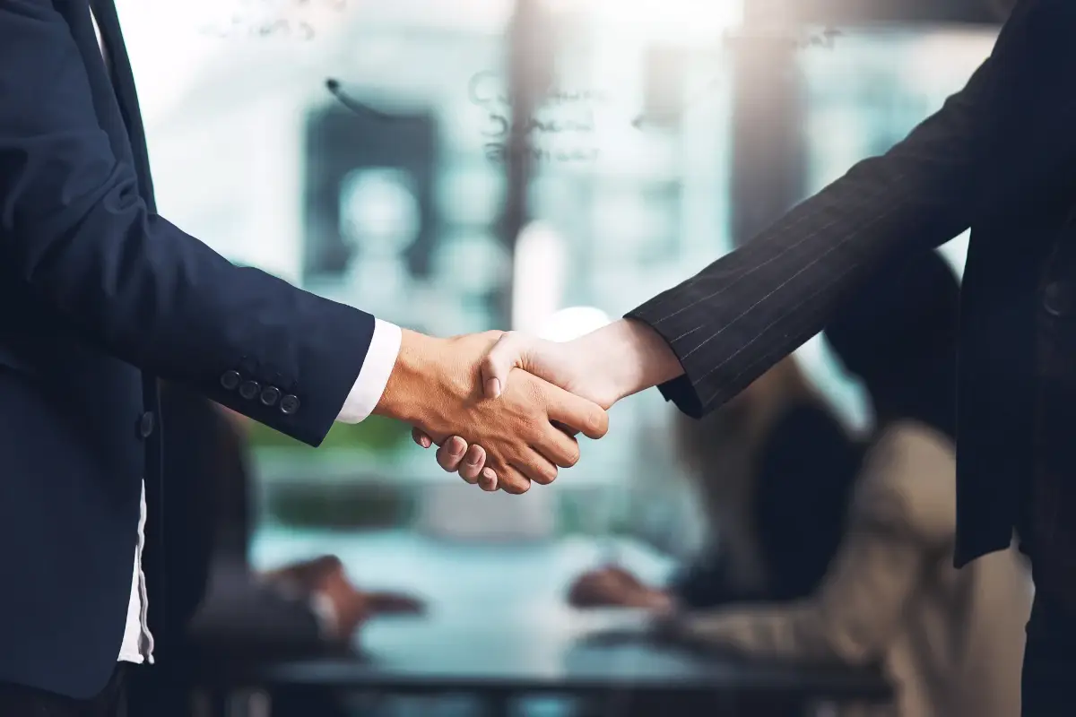Lavoro, aumentano gli occupati, ma boom dei contratti a termine
