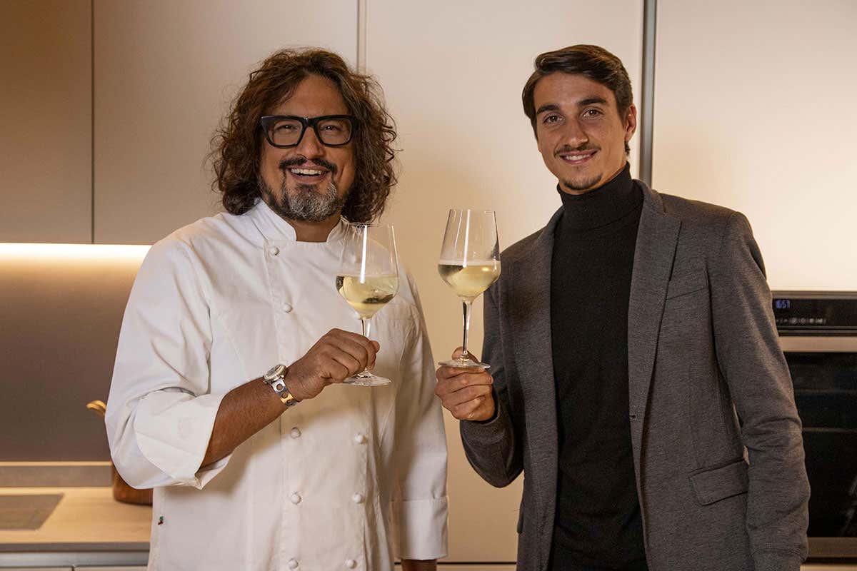 Alessandro Borghese e Lorenzo Sonego Smash di Asti Spumante e Moscato d'Asti: bollicine ufficiali delle Atp Finals di Torino