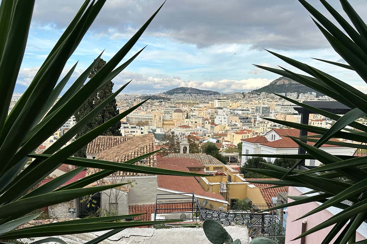 Monastiraki Tutti i sorprendenti colori e gusti di Atene anche d'inverno