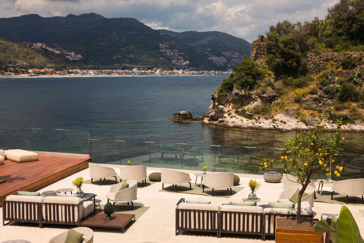 Taormina brilla: l’Atlantis Bay tra gli hotel più esclusivi del pianeta Taormina brilla: l’Atlantis Bay tra gli hotel più esclusivi del pianeta