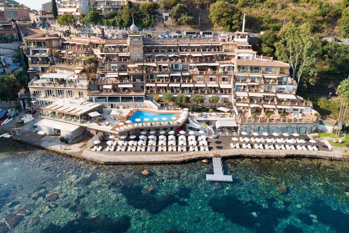 Taormina brilla: l’Atlantis Bay tra gli hotel più esclusivi del pianeta Taormina brilla: l’Atlantis Bay tra gli hotel più esclusivi del pianeta