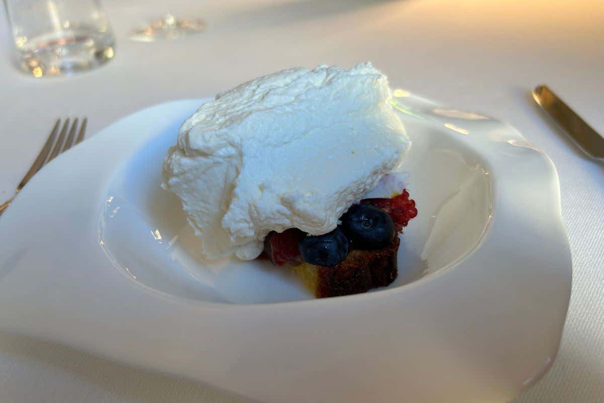 Come e cosa si mangia da Autem, il ristorante milanese di Luca Natalini?