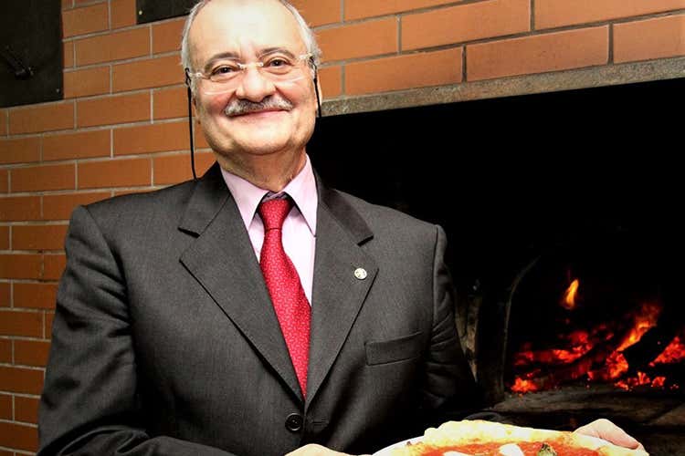 Antonio Pace - Qualit&agrave;, onest&agrave; e vini top Cos&igrave; la pizza dimentica il covid