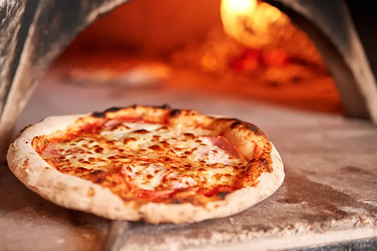 La Margherita nacque nell&rsquo;estate 1889. Foto: Associazione Verace Pizza Napoletana La storia della Pizza: dalla Bibbia fino all'Unesco, passando per... la Regina Margherita