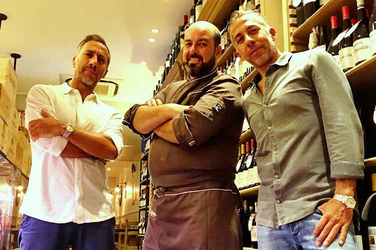 Badalamenti - La riapertura a pranzo funziona In Sicilia ristoratori soddisfattiDA FINIRE