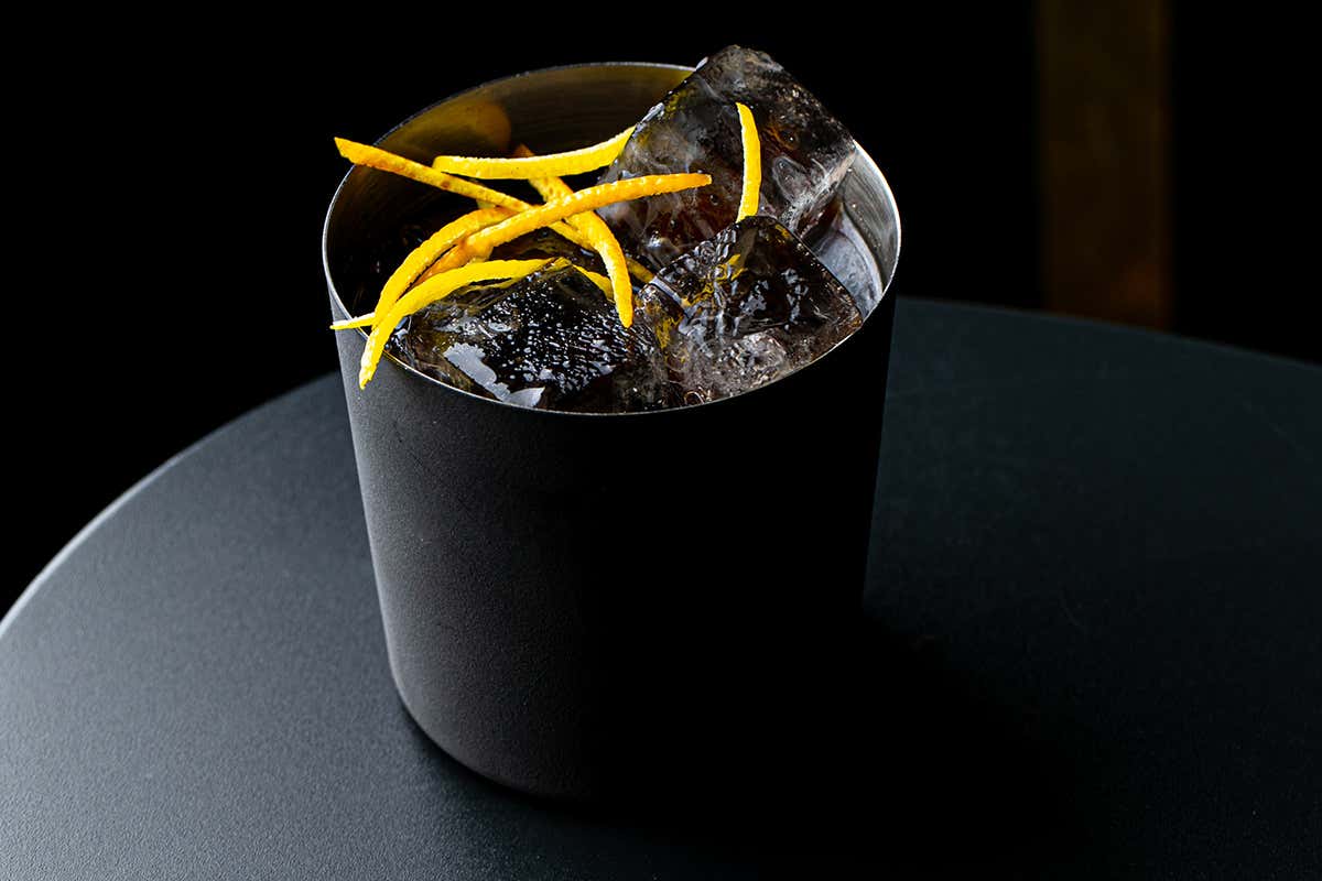 Black Mirror. Foto: Alberto Blasetti Metropolita a Roma: tempo di nuovi cocktail