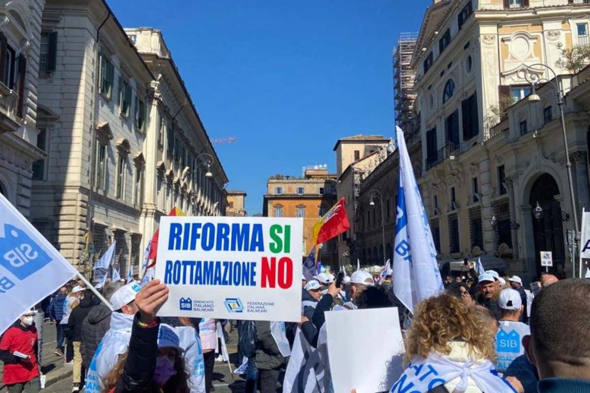 I balneari sulle concessioni: &ldquo;Rimborsateci o 30mila aziende chiuderanno&rdquo;