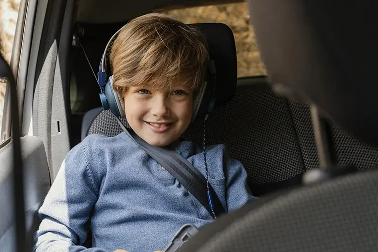 Qual &egrave; il modo migliore per non fare annoiare i bambini in auto? &laquo;Siamo arrivati?&raquo; Intrattenere i bambini in viaggio