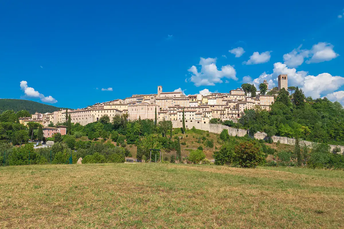 Nocera Umbra Il Piemonte &egrave; il regno delle Bandiere Arancioni, le 262 mete selezionate dal Touring Club