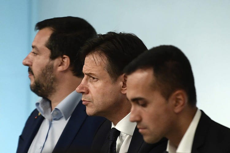 Matteo Salvini, Giuseppe Conte, Luigi Di Maio (foto: www.tpi.it) (Bar, ristoranti e hotel A breve sarà emergenza lavoro in nero)