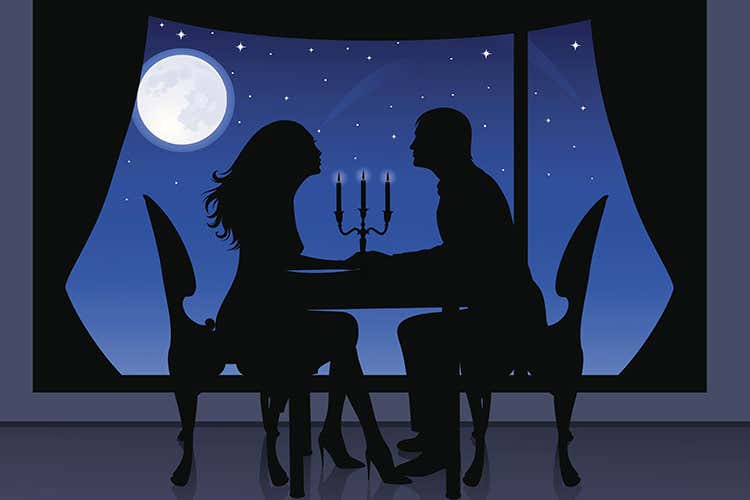 Clienti a casa anche dopo le 23, ma con modulo - Posso uscire dal ristorante alle 23? Ecco i chiarimenti della Lombardia