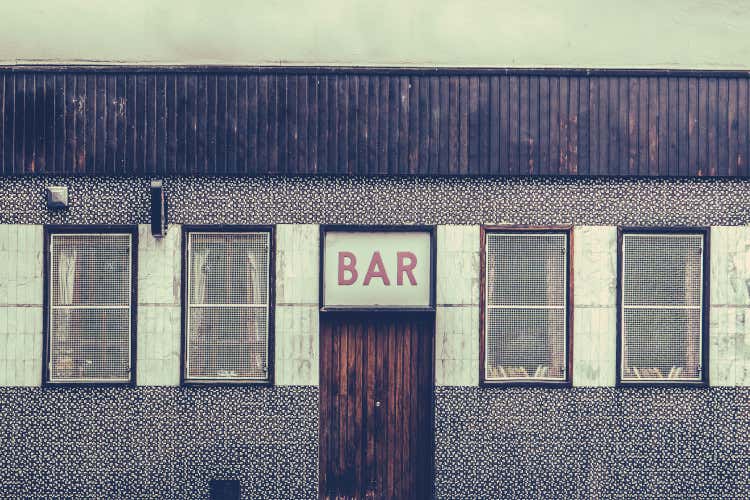 Quale futuro per bar e ristoranti? Più rigore per aprire un locale