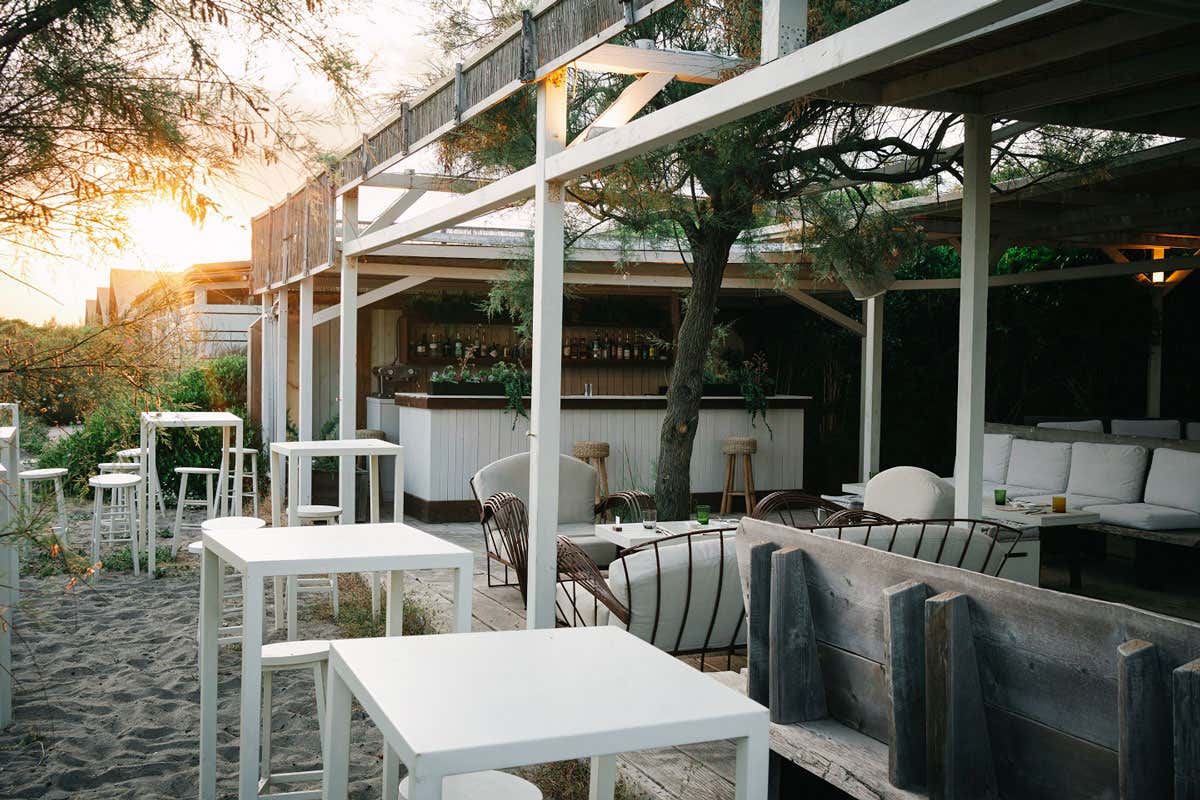 Mangiare cucina maremmana e sushi brasiliano in una vecchia Dogana Pontificia Mangiare cucina maremmana e sushi brasiliano in una vecchia Dogana Pontificia