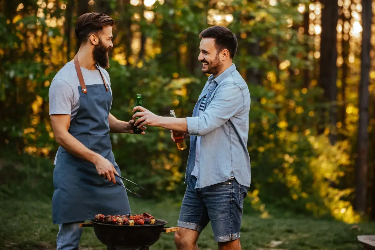 Eecofemministe francesi contro il Barbecue: &ldquo;Simbolo di virilit&agrave;&rdquo;