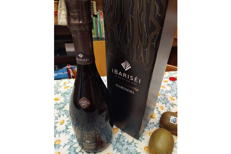 Lo Chardonnay Extra Brut Mariadri - Mariandi Extra Brut, lo Chardonnay di Baris&egrave;i per ripartire dopo il virus