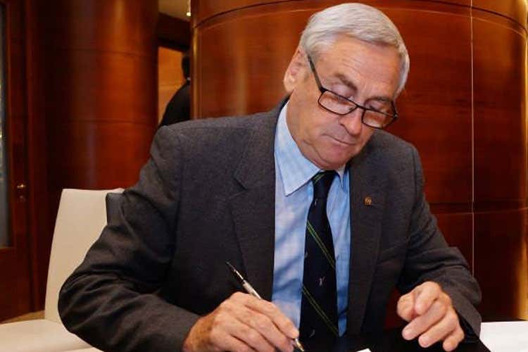 Alfredo Raineri - Conte chiude migliaia di bar e pub E le vendite di vino crollano del 30%