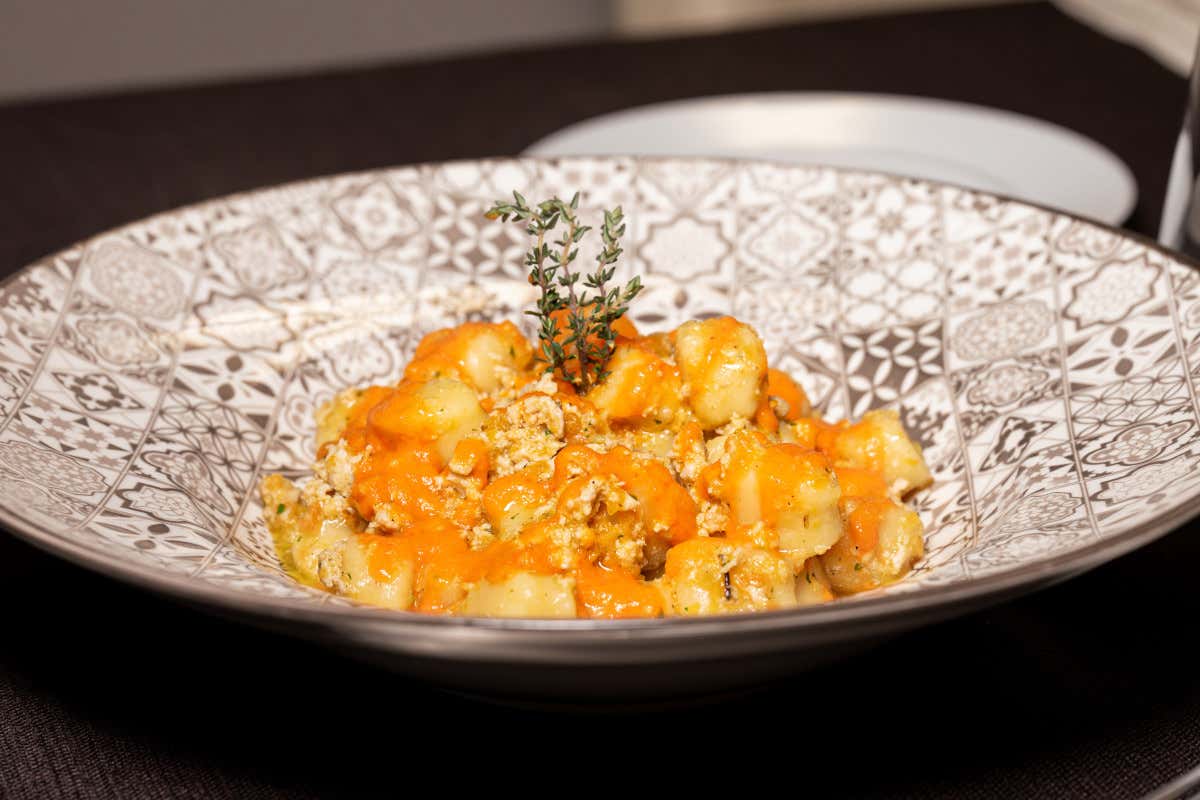 Circolo Wine Taste: quando la cucina parla sottovoce e il vino ascolta