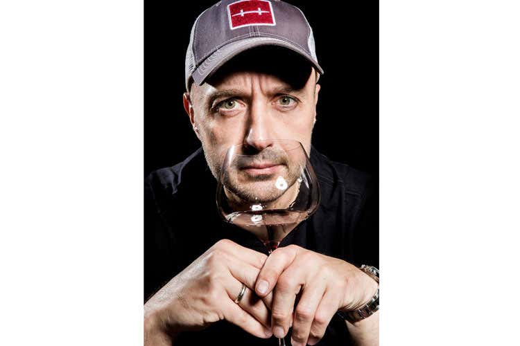 Joe Bastianich - A New York un'asta milionaria di 30mila bottiglie di vino italiano