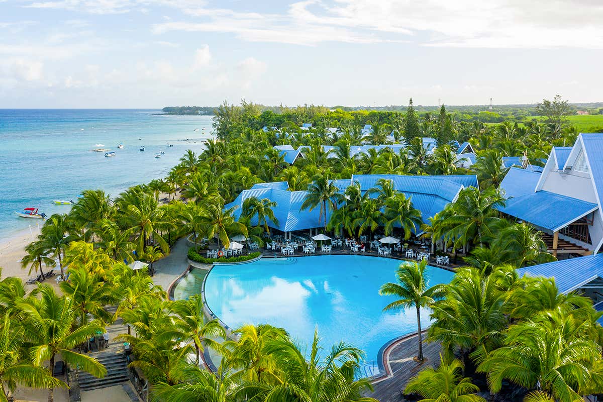 Victoria Beachcomber: camere rinnovate e servizi fronte mare alle Mauritius