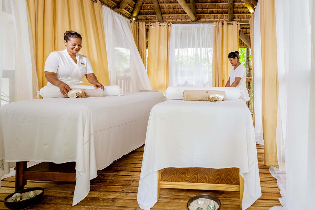 Victoria Beachcomber: camere rinnovate e servizi fronte mare a Mauritius Victoria Beachcomber: camere rinnovate e servizi fronte mare a Mauritius