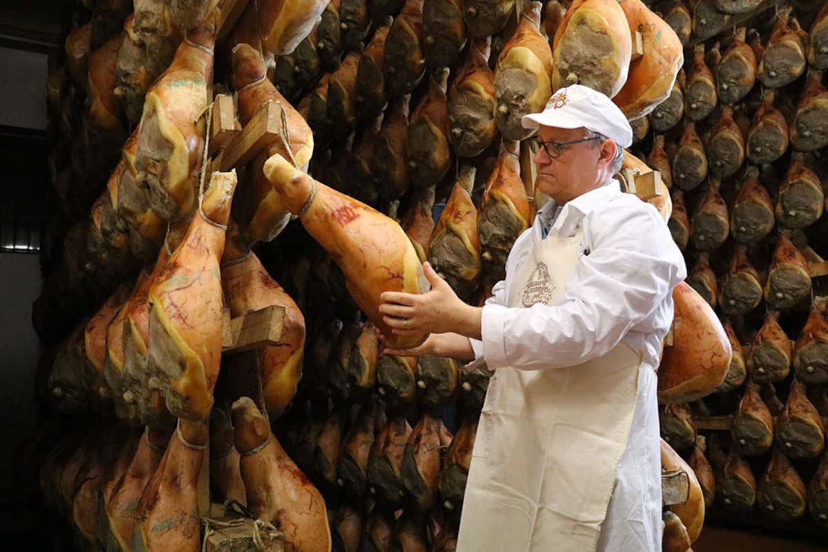 Fratelli Beretta acquisisce Bedogni: un'eccellenza nel Prosciutto crudo di Parma