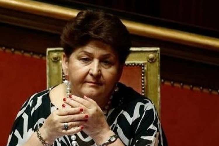 Teresa Bellanova - Sì dell'Europa al Prosecco Doc Rosé Subito in tavola 11 mln di bottiglie